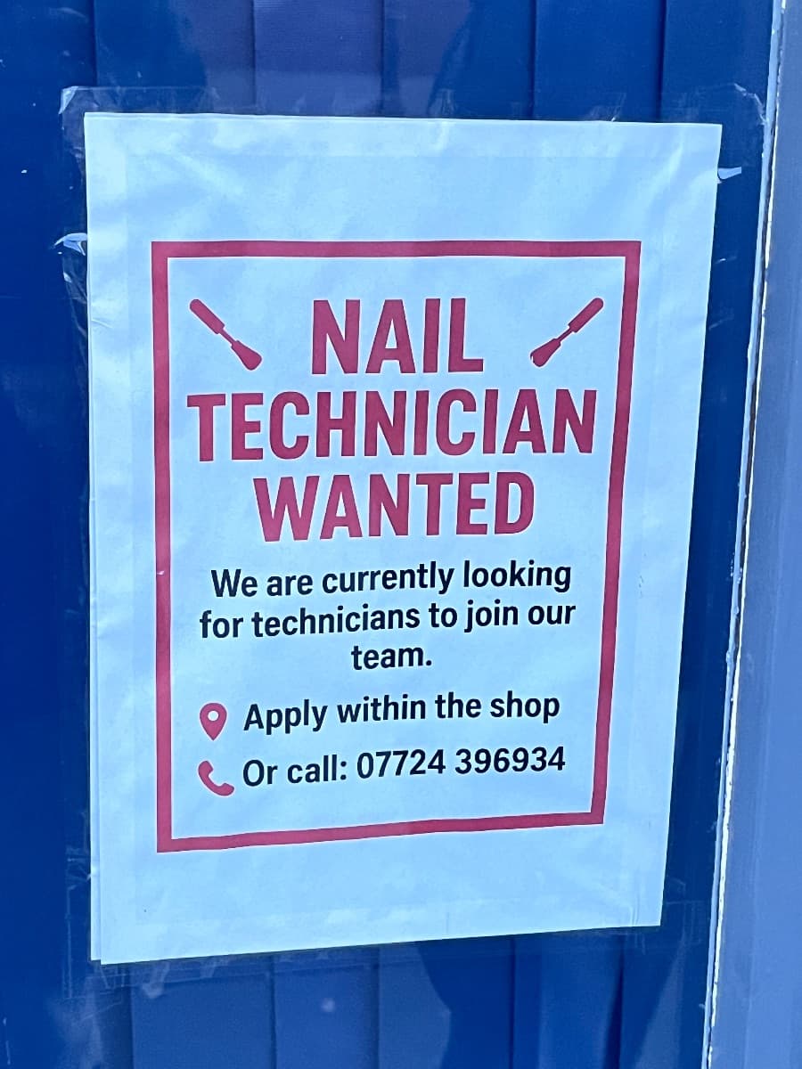 Nail technician in wolverhampton — photo 1